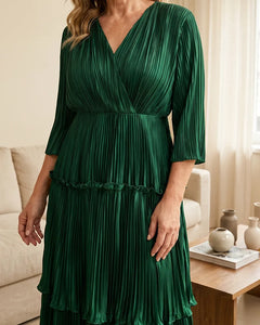 Plus-Size-V-Neck-Satin-Pleated-Tiered-Mother-of-the-Bride-Dress-Emerald-4