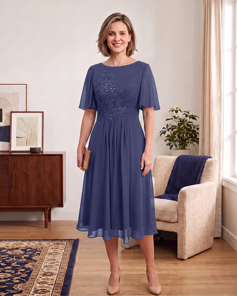 Elegant Lace Applique Mother of the Bride Knee Length Dress