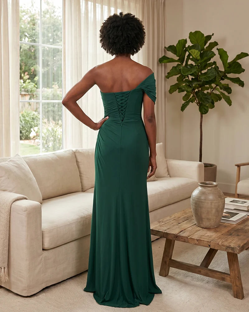 Off-the-Shoulder-Ruched-Mermaid-Corset-Back-Bridesmaid-Dress-Emerald-2
