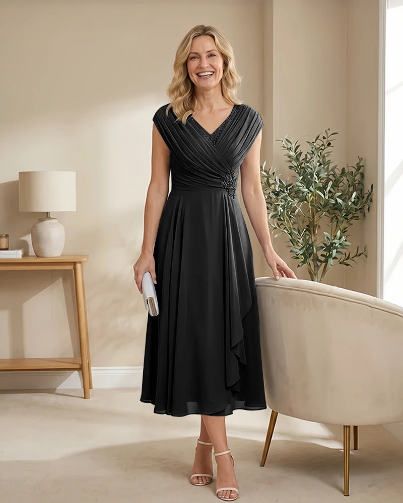 Chiffon-Mother-of-the-Bride-Dress-with-V-Neck-and-Cap-Sleeves-Black-1