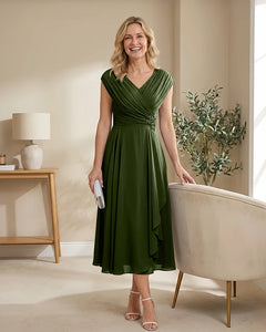 Chiffon-Mother-of-the-Bride-Dress-with-V-Neck-and-Cap-Sleeves-Clover-1