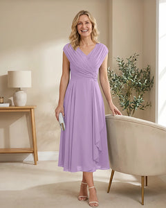 Chiffon-Mother-of-the-Bride-Dress-with-V-Neck-and-Cap-Sleeves-Lilac-1